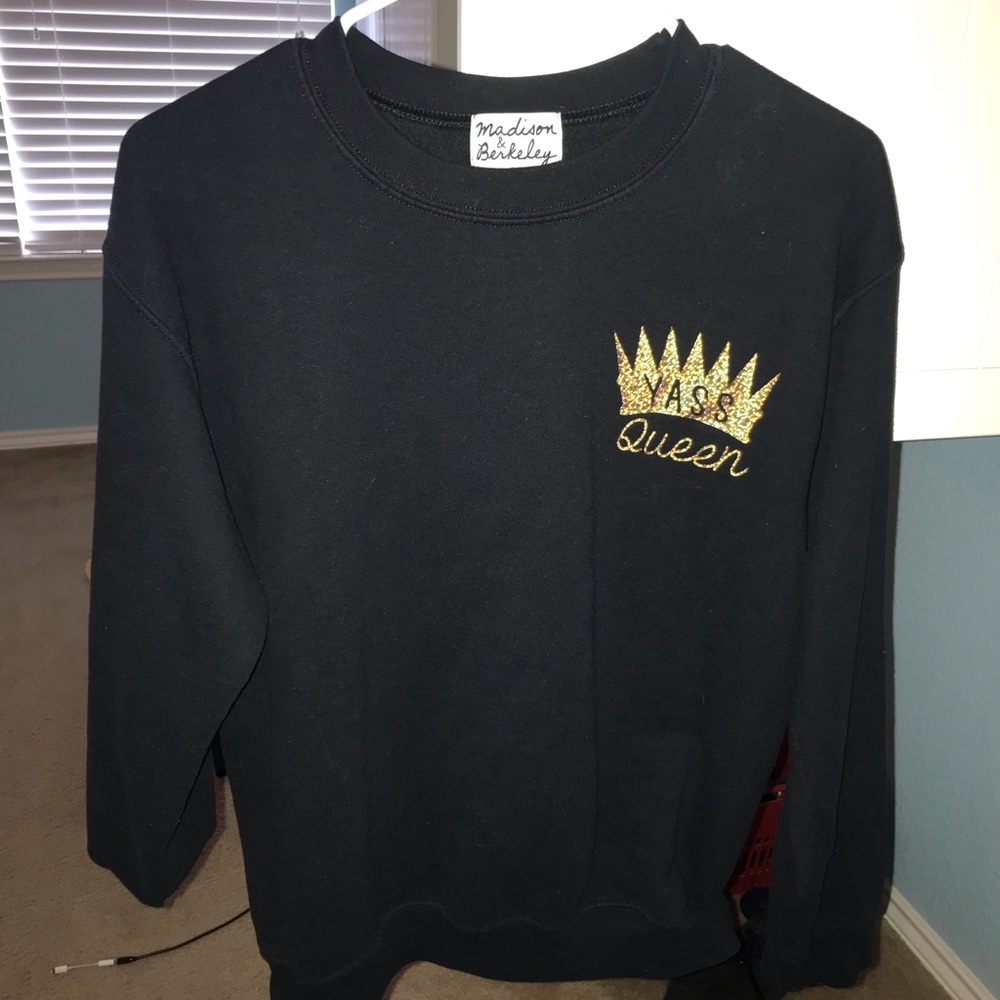 Black Yass Queen sweatshirt